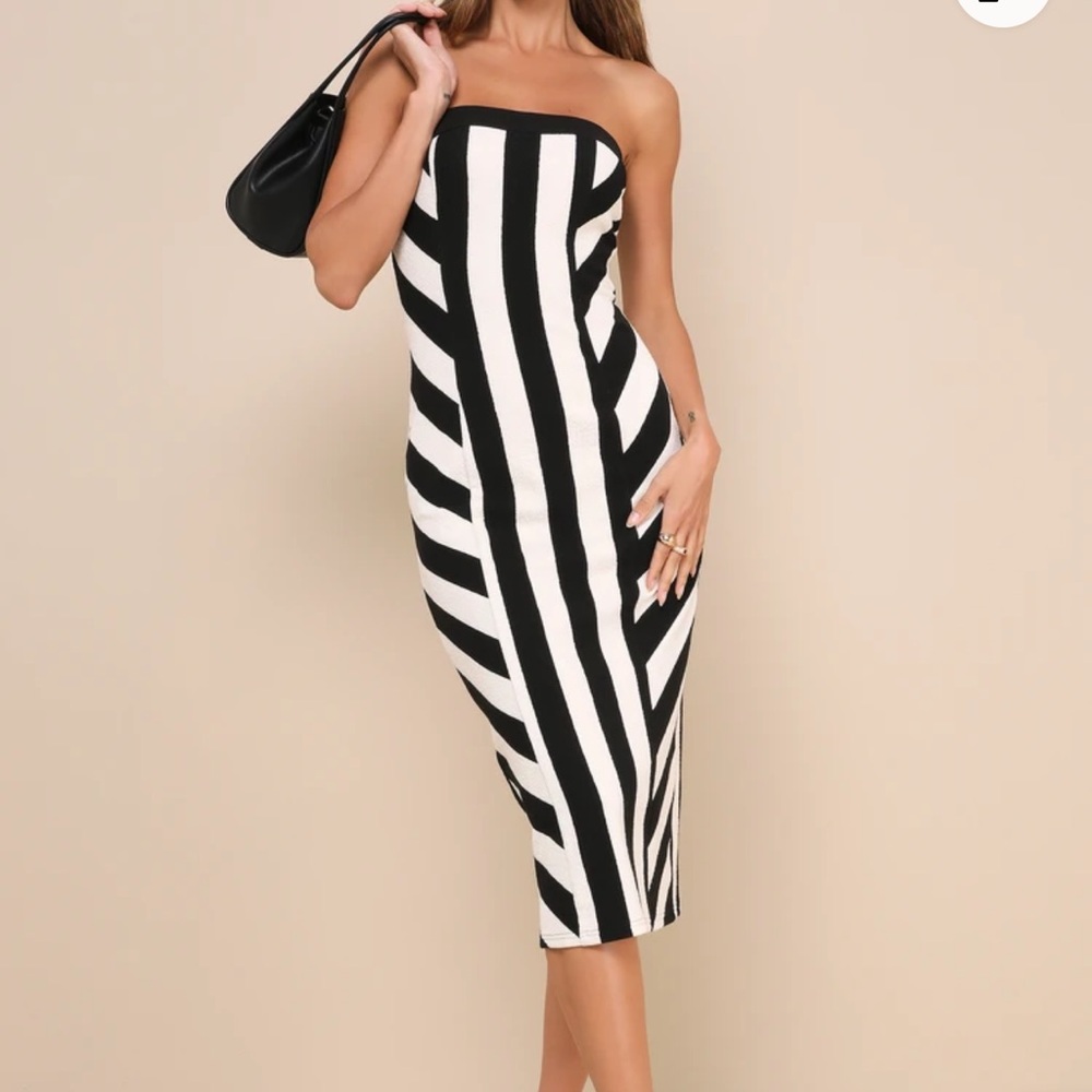 Black and White Strapless Dress